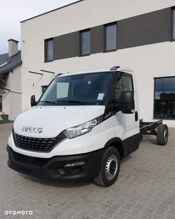 Iveco 35S16 DAILY - 3