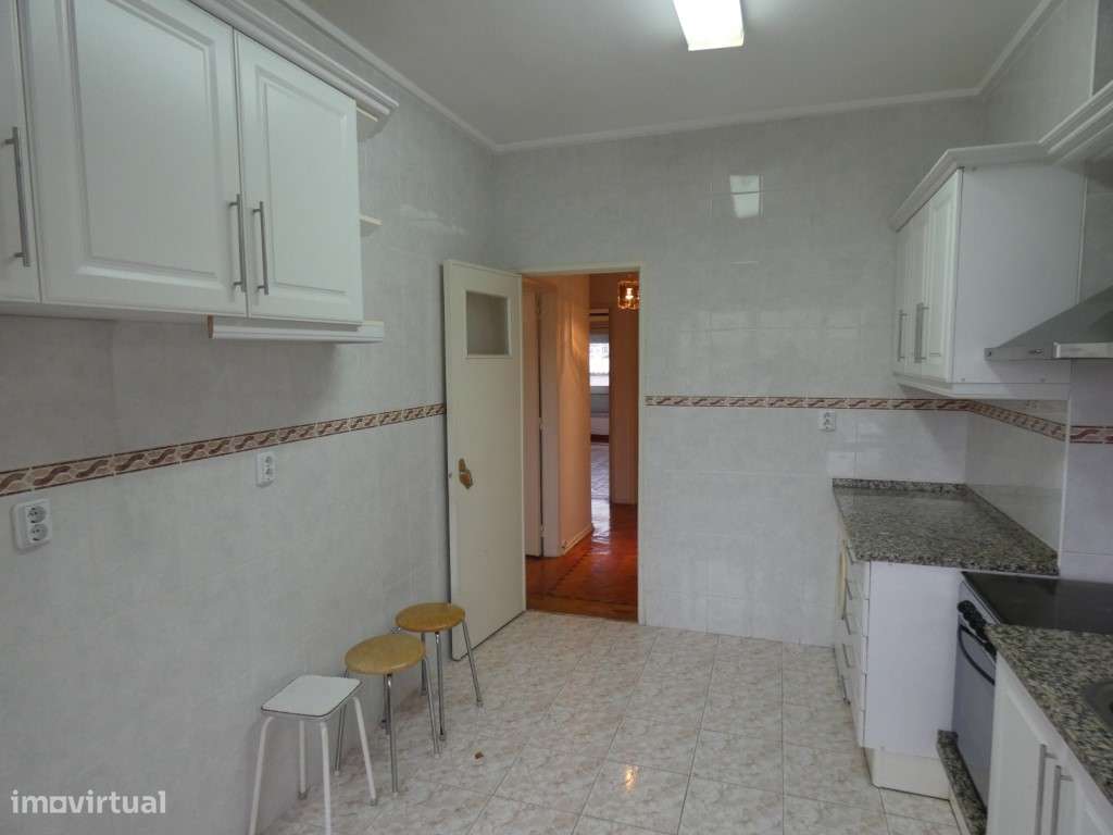 Apartamento T2, Damaia de Cima, Amadora, Lisboa - Grande imagem: 4/26