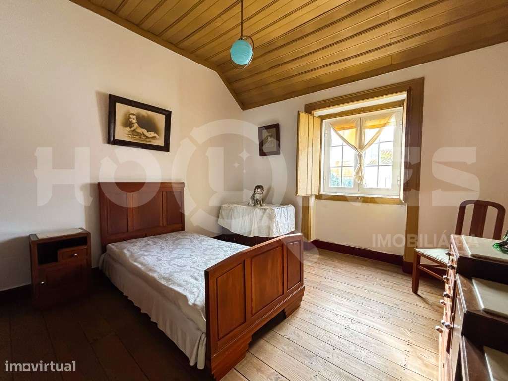 Moradia Secular de Charme | Casa + Jardim + Anexos | Potencial Hote...-44