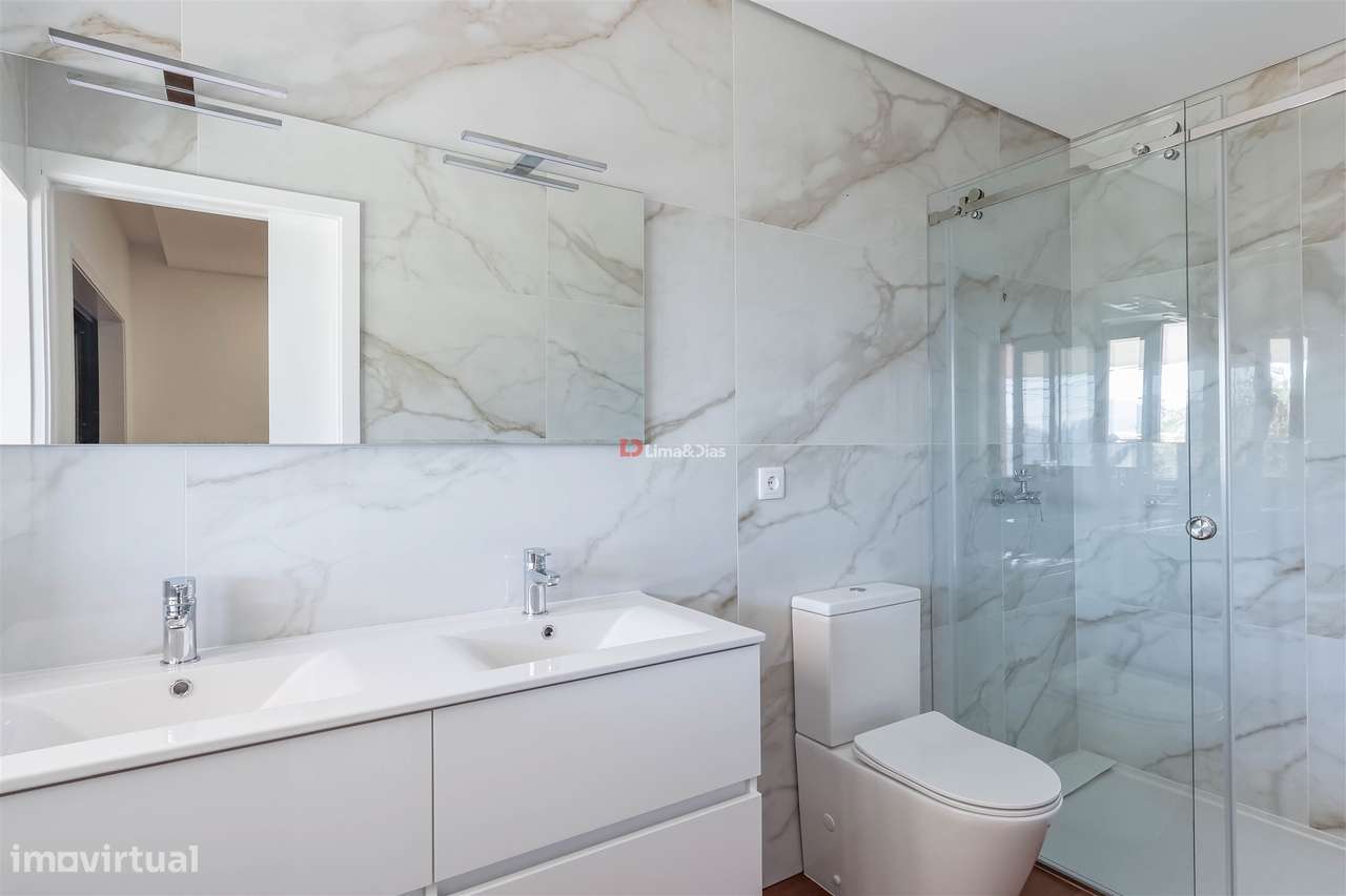 Moradia Isolada T3 Venda em Raiva, Pedorido e Paraíso,Castelo de Paiva-21