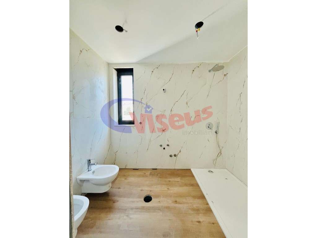 T2 Novo com Terraço Santo Ovídio-20