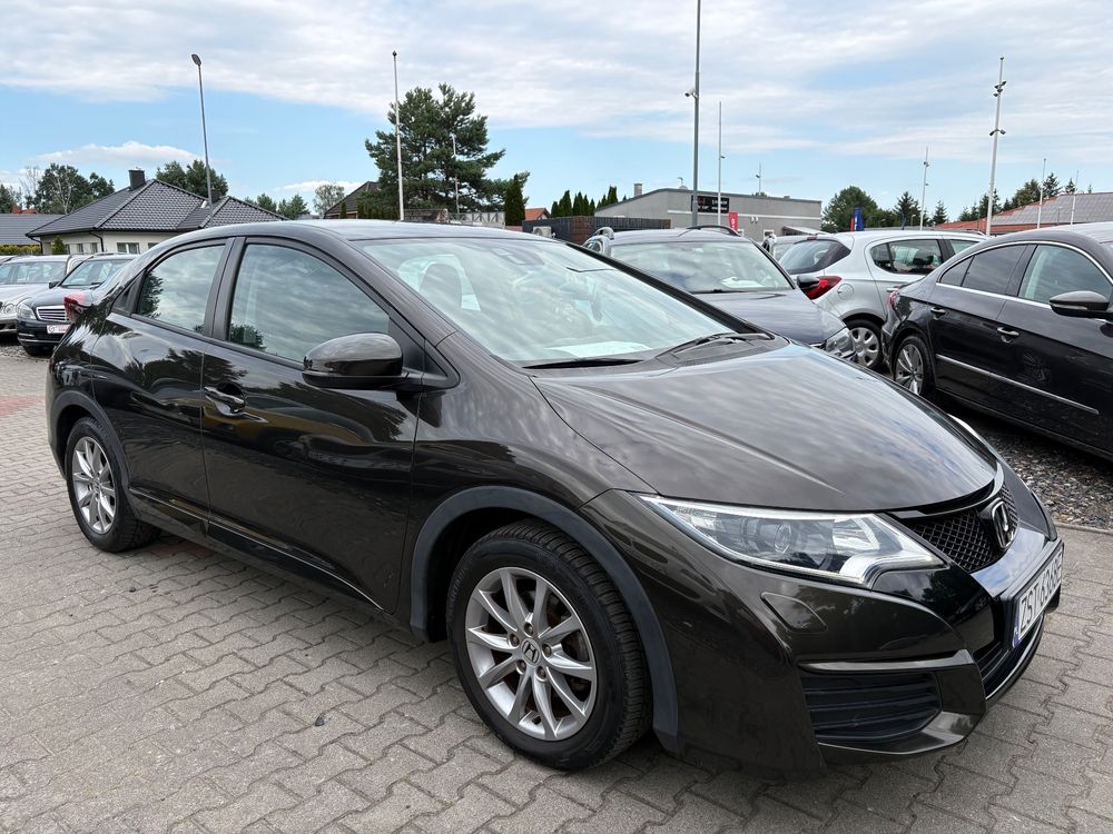 Honda Civic IX (2011-2017) 1.4 i-VTEC Elegance 2015