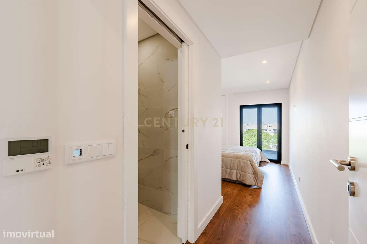 PINUS URBAN GARDEN | DUPLEX DE EXCEÇÃO COM PISCINA PRIVATIVA E TERRAÇO-20