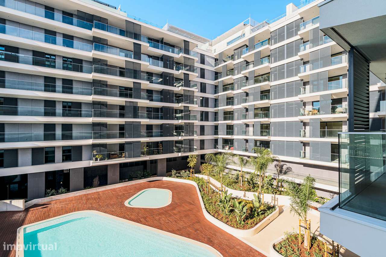 Apartamento t1 à venda na Avenida dos Combatentes, 70-28