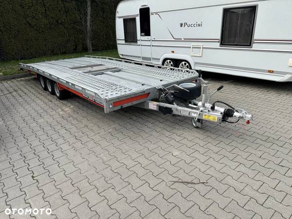 Brian James Trailers T Transporter, 5.5m x 2.24m 3.5t 10in wheels, 3 Axle - 1