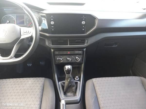 VW T-Cross 1.0 TSI - 12