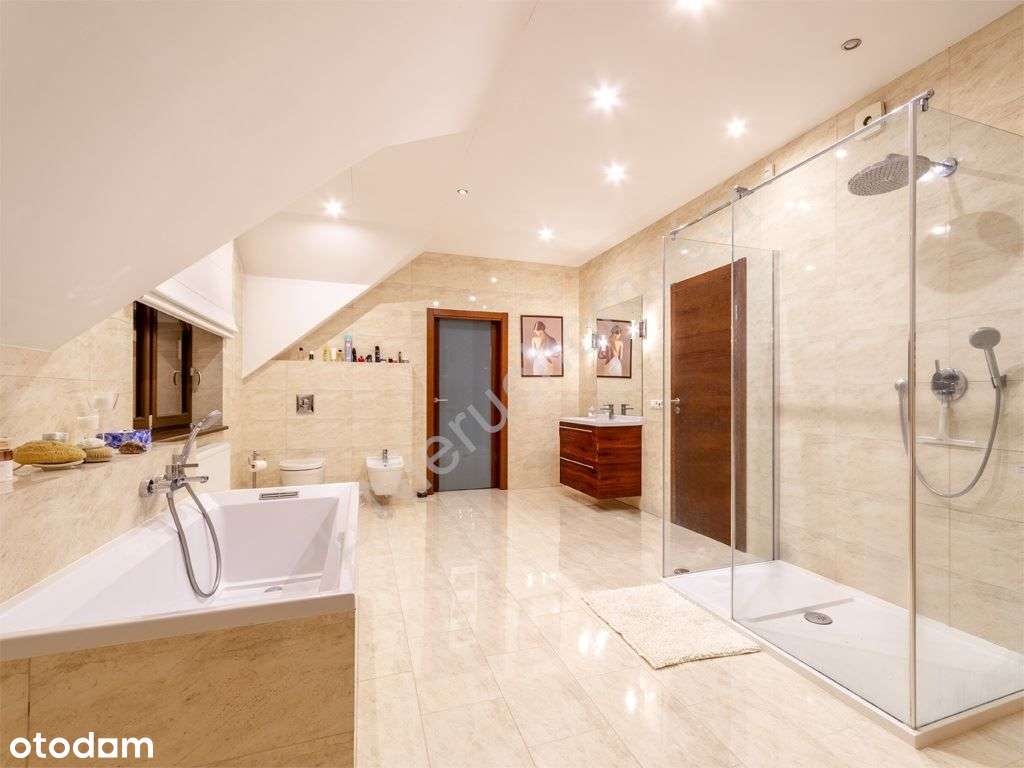 Atrakcyjny dom z ogrodem gotowy do zamieszkania-8