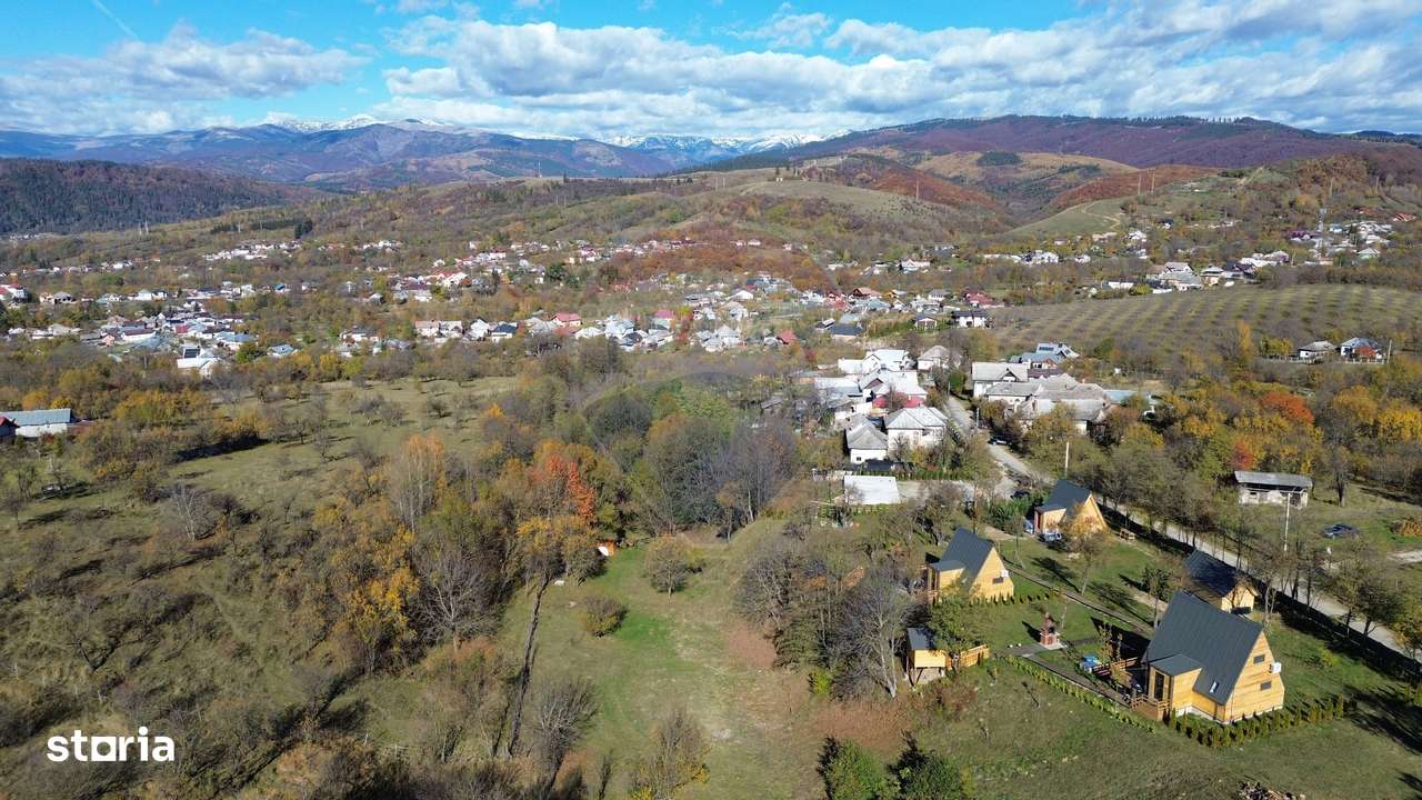 Teren si casa de vânzare la baza muntelui Iezer in Valea Mare Pravat-7