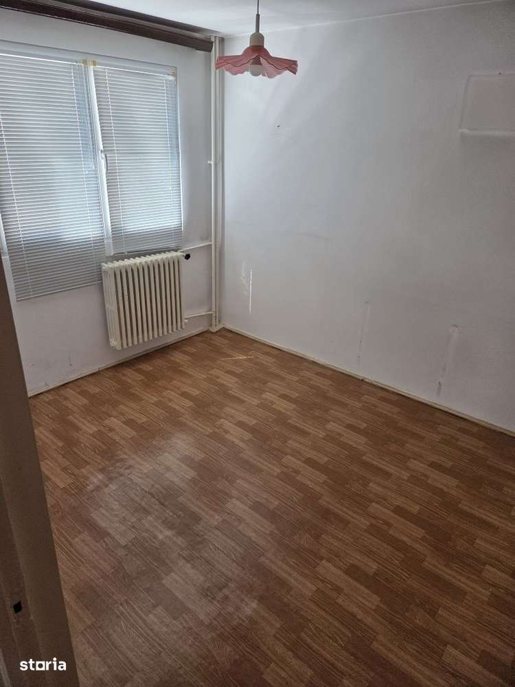 Drumul Taberei Favorit/ AFI Cotroceni la 1 minut de metrou-1