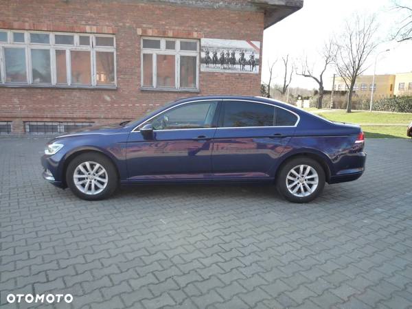 Volkswagen Passat 2.0 TDI BMT Comfortline - 5