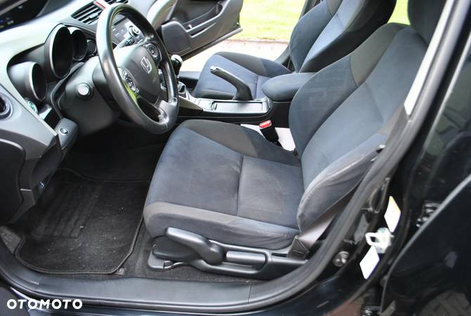 Honda Civic 1.8 i-VTEC Comfort 40 Jahre Edition - 19