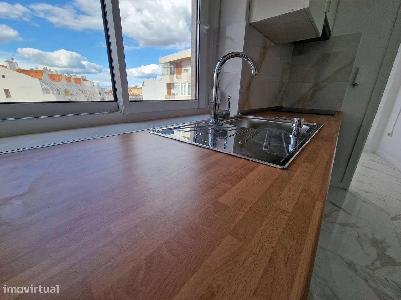 Apartamento T2  junto ao Shoping em Santarém - Grande imagem: 3/18