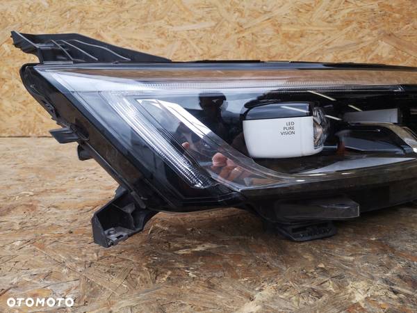 RENAULT TALISMAN LAMPA PRAWY PRZÓD FULL LED 260100184R BDB - 11