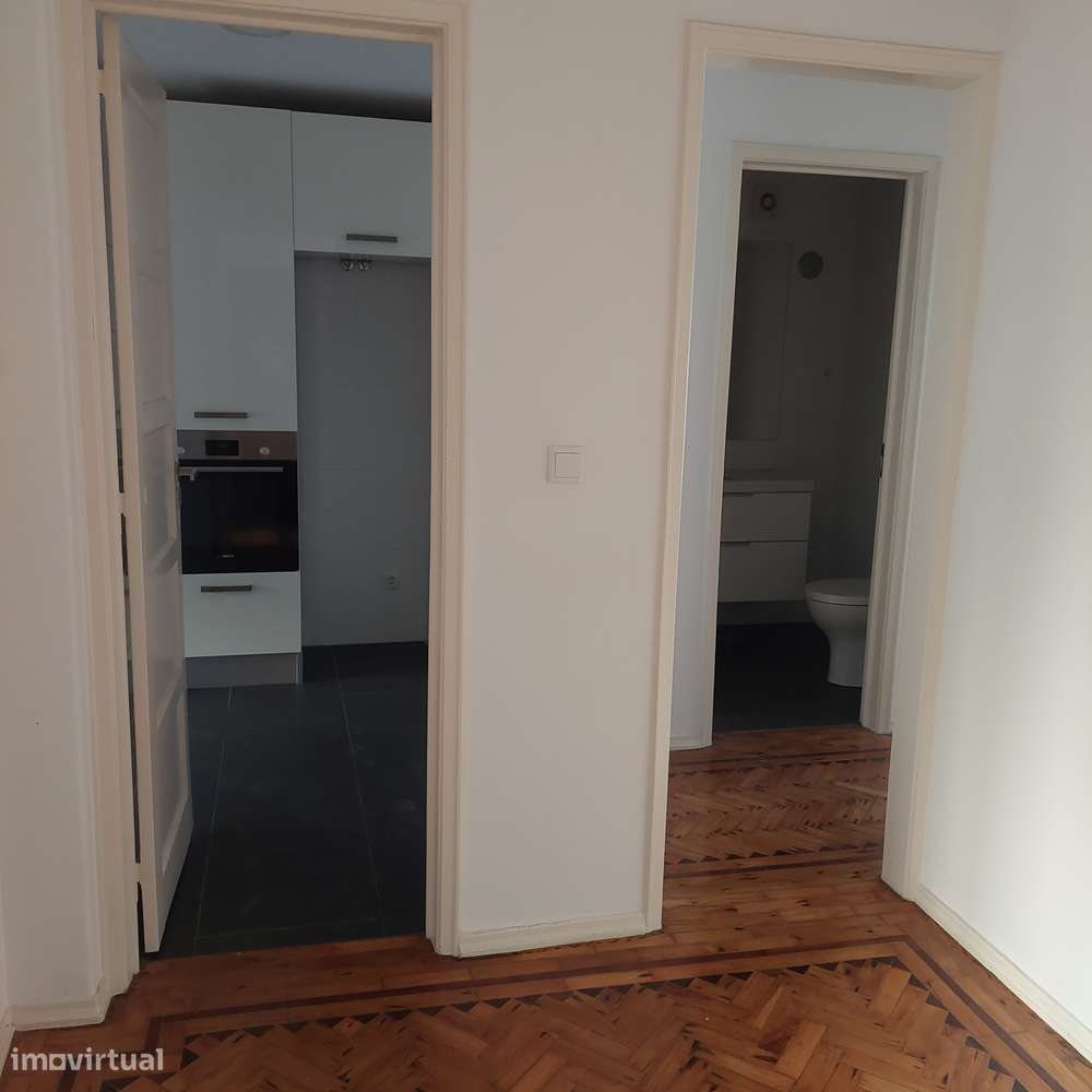 ARROIOS - T1 com boas áreas - Grande imagem: 5/7