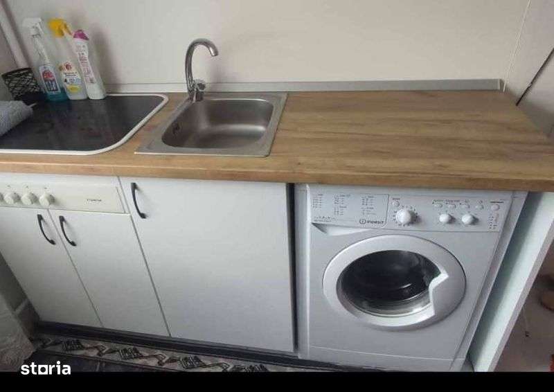 Se vinde garsoniera - Imagine principală: 4/5