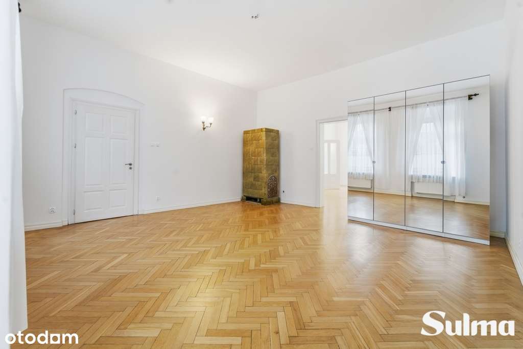 Klasyka w zabytkowej kamienicy - w sercu Katowic-5