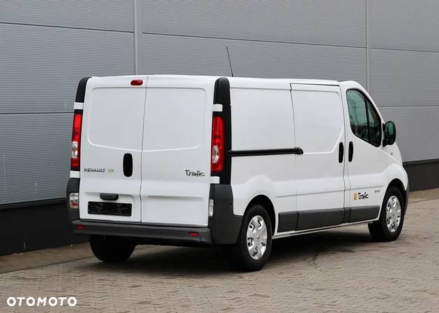 Opel VIVARO - 10