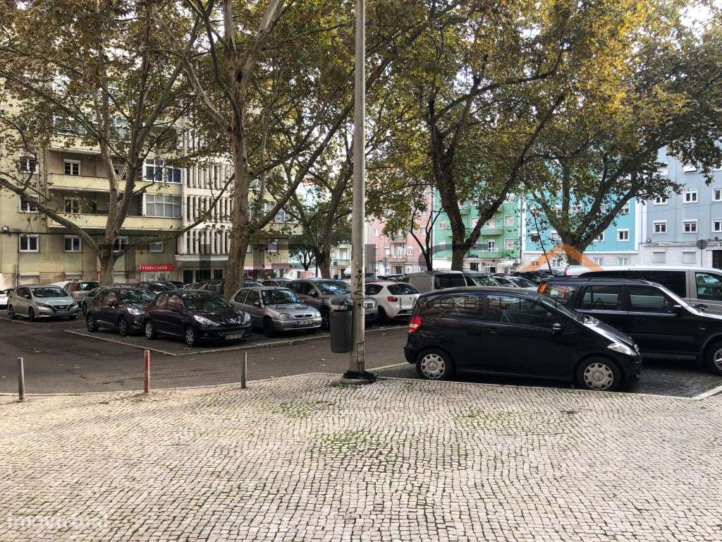 Apartamento a 200 metros da Praça Paiva Couceiro - Grande imagem: 2/12