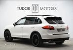 Porsche Cayenne Turbo V8 4.8L Aut. - 3