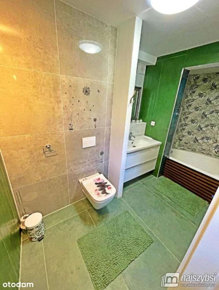 Tymień - duży dom z kiloma niezależnymi lokalami - Pełny obrazek: 5/11