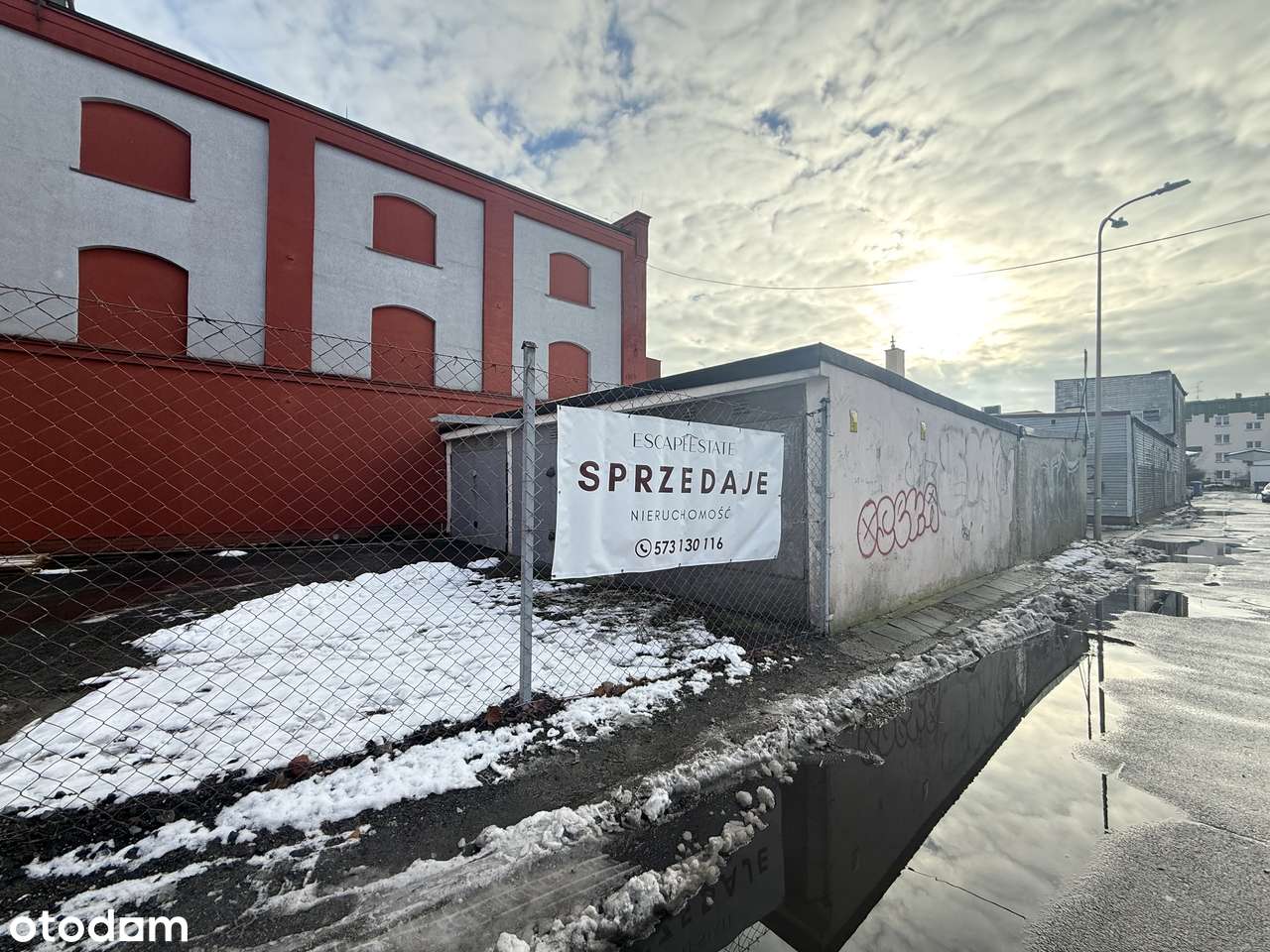 GARAŻ 16M2 | WOLNOSTOJĄCY | UL. ARMII KRAJOWEJ-5