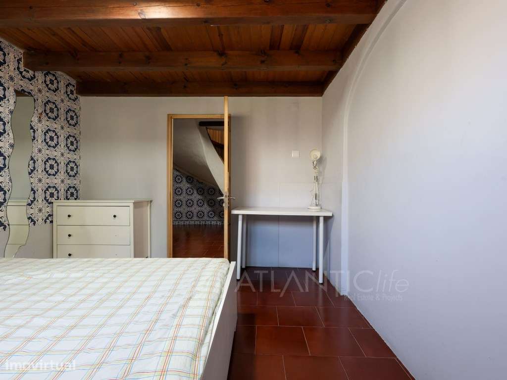 Moradia T6 em Monte Abraão-40