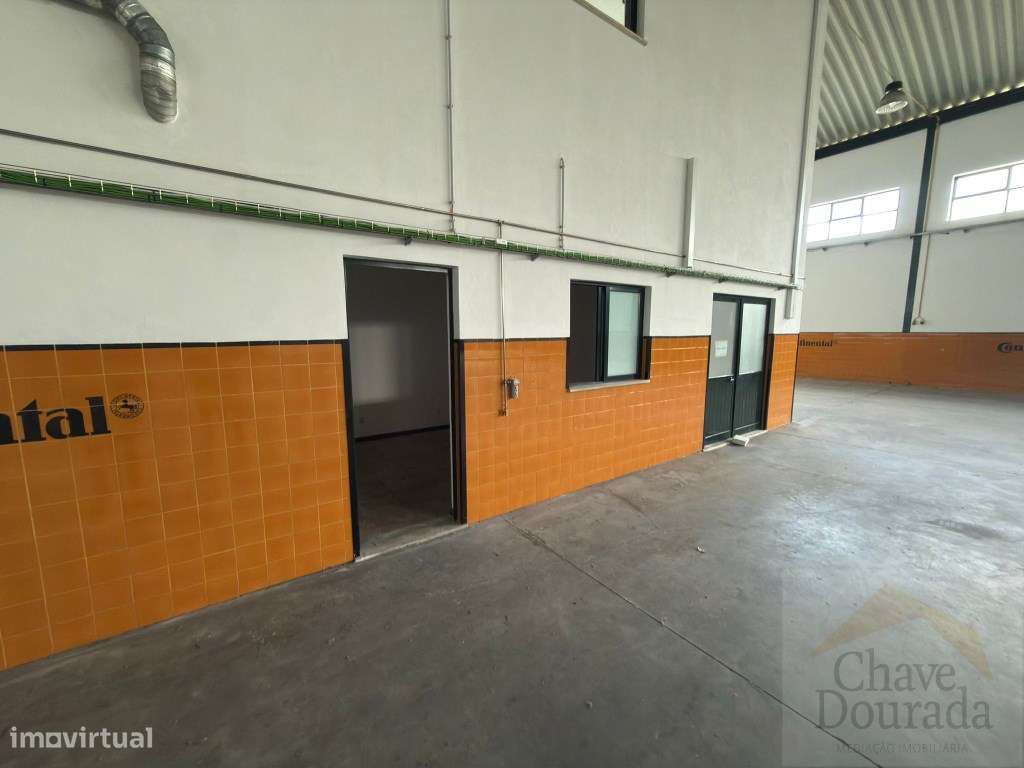 Dois armazéns - Taveiro-19