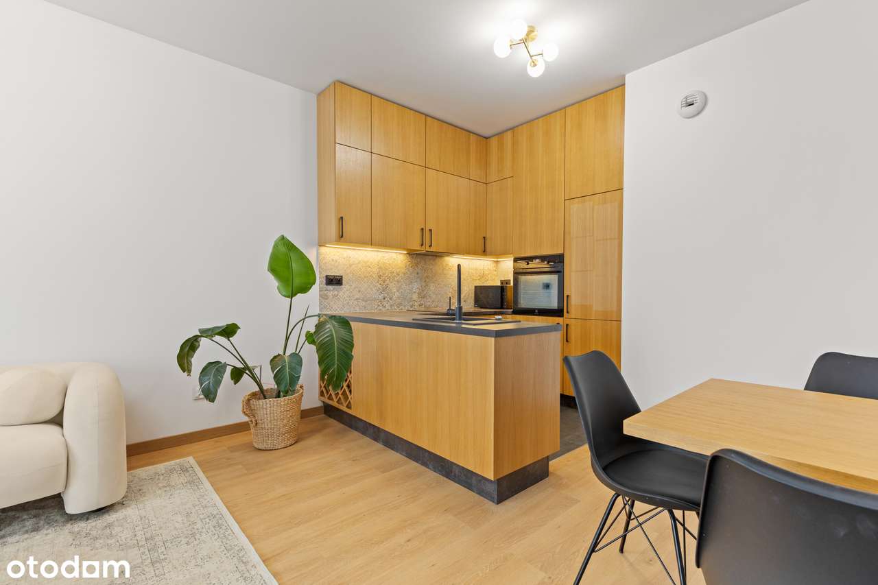 Słoneczne 3 pokojowe mieszkanie na Zawadach | Prywatny ogród-7