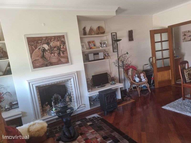 T2 Oeiras, junto ao Alto da Barra e Universidade Nova de Carcavelos - Grande imagem: 5/11