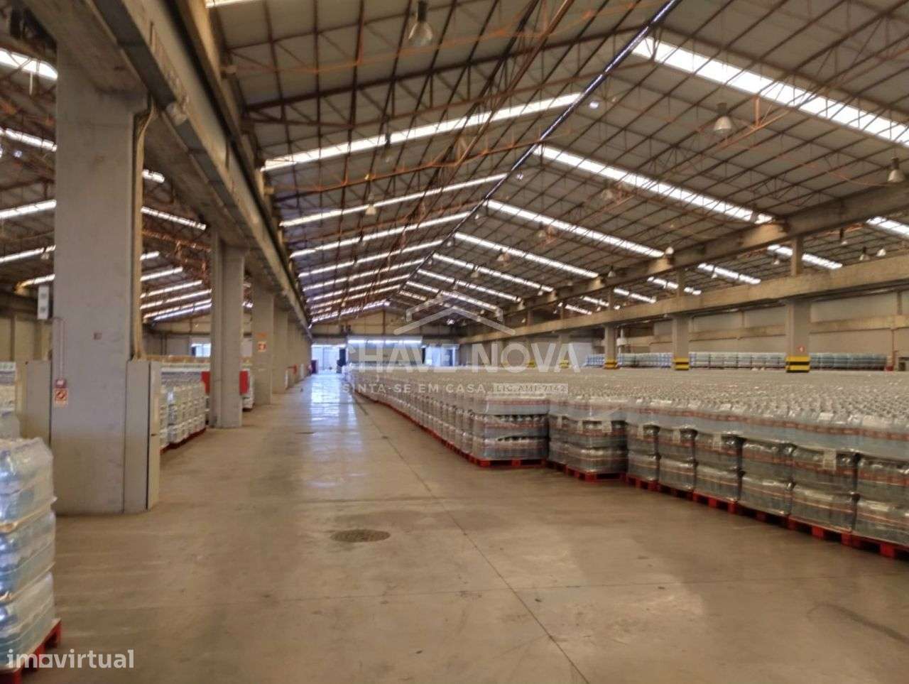 Armazém no Vale do Cobro, Setúbal - Grande imagem: 2/10