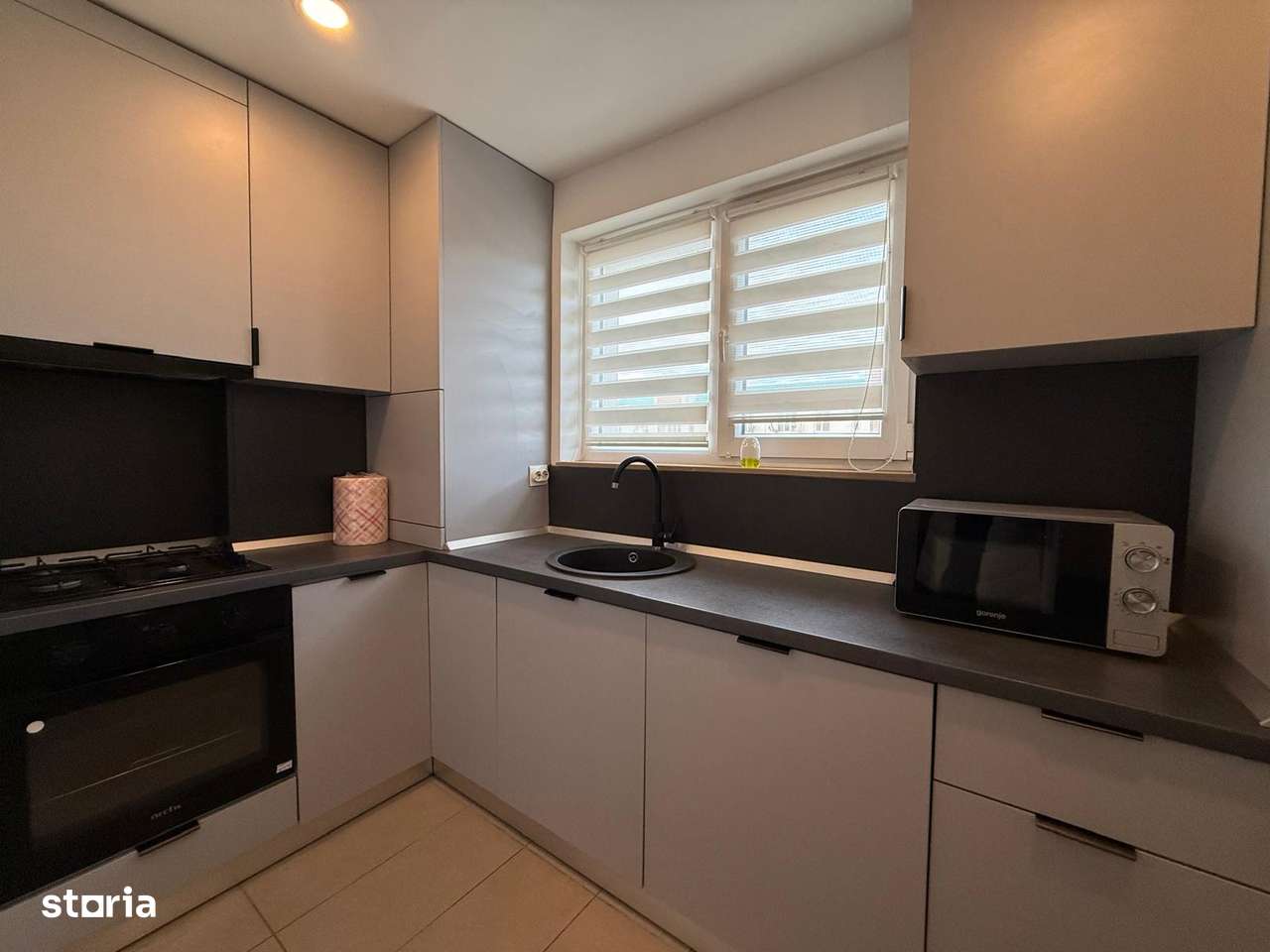 COSMOPOLIS - Garsoniera, mobilata si utila-4