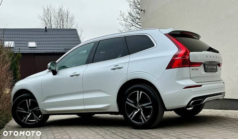 Volvo XC 60 D4 AWD R-Design - 8