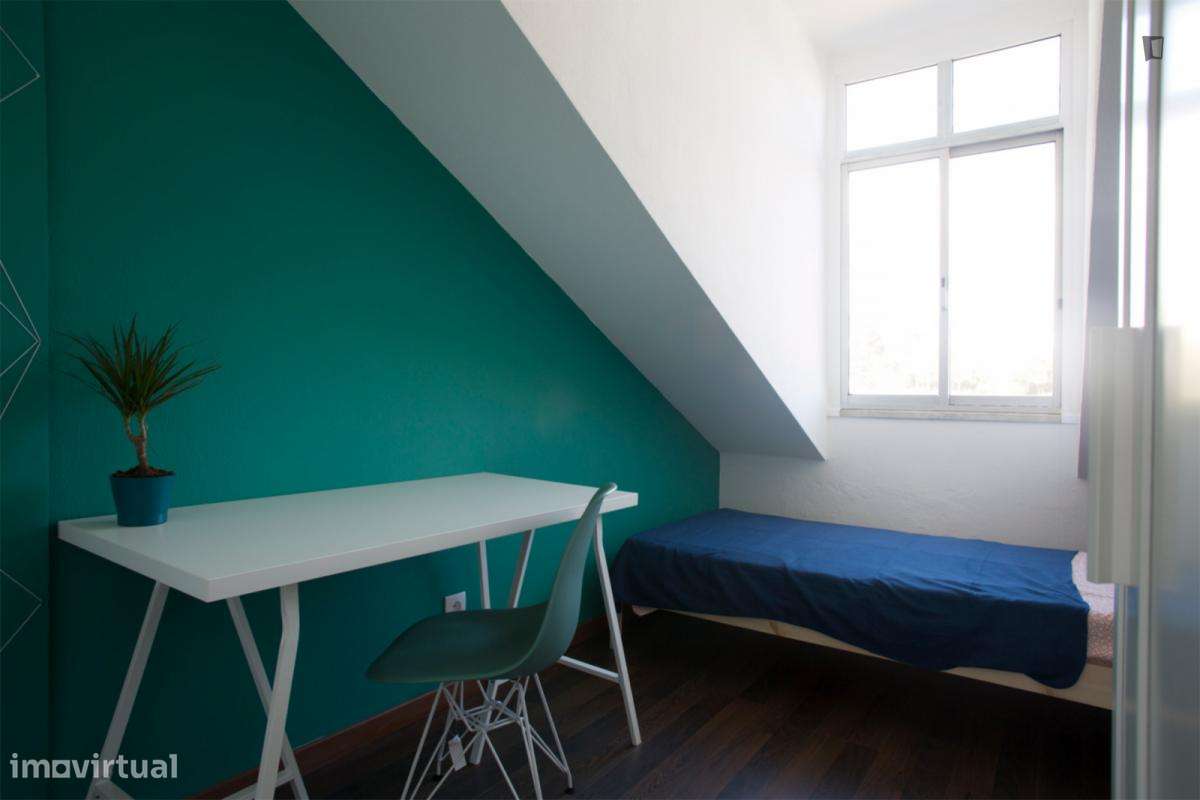 Quarto - localizado em Alcântara Lisbon - Grande imagem: 3/6