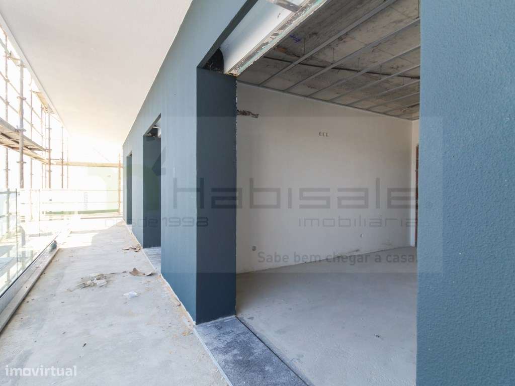 Apartamento T3 com boas áreas e garagem | Paradela, Santo António d...-20