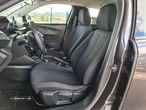 Peugeot 2008 1.2 PureTech Allure - 32