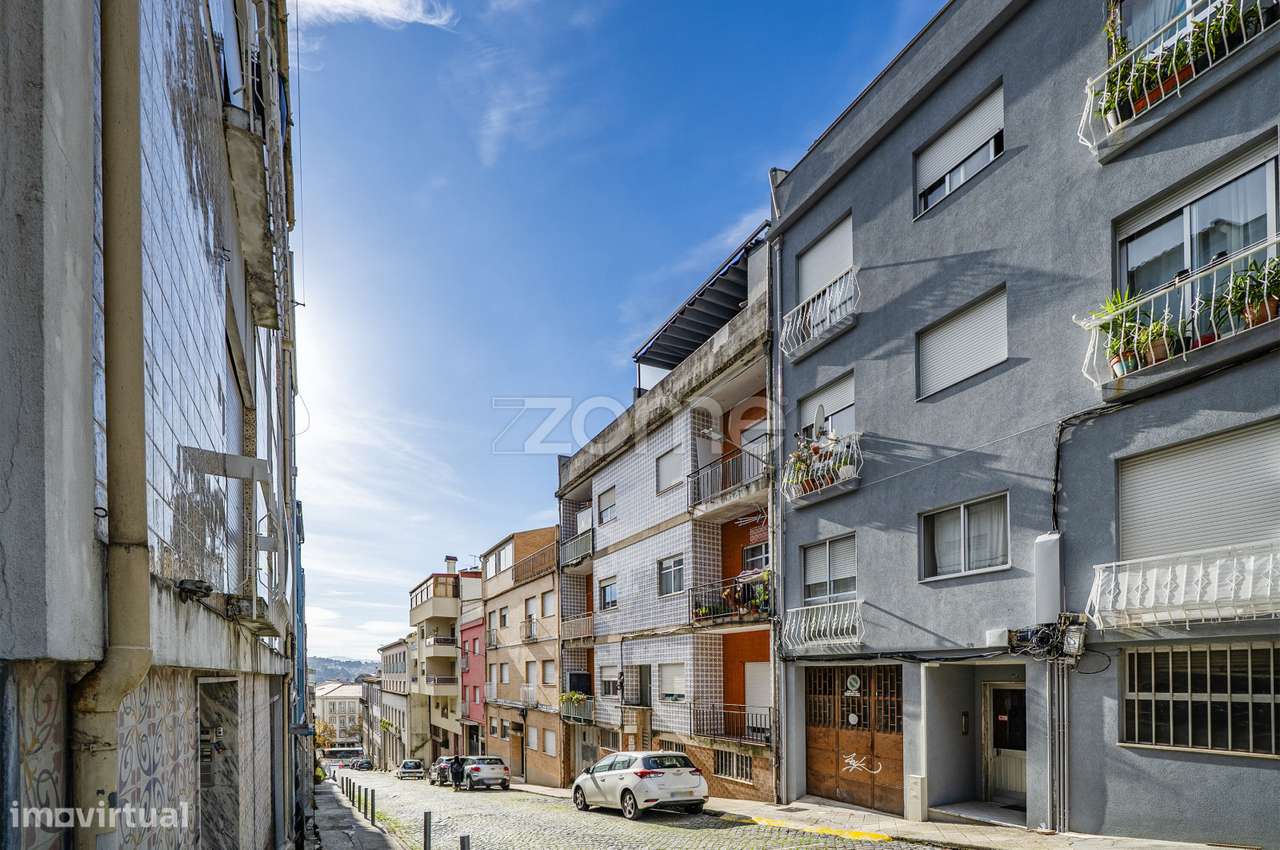 Apartamento T2 na Rua do Sardoal, S. Vicente, Braga - Grande imagem: 5/35