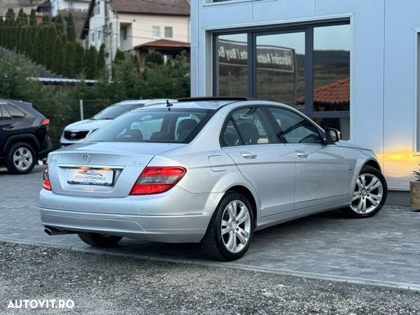 Mercedes-Benz C 220 CDI DPF BlueEFFICIENCY Elegance - 4