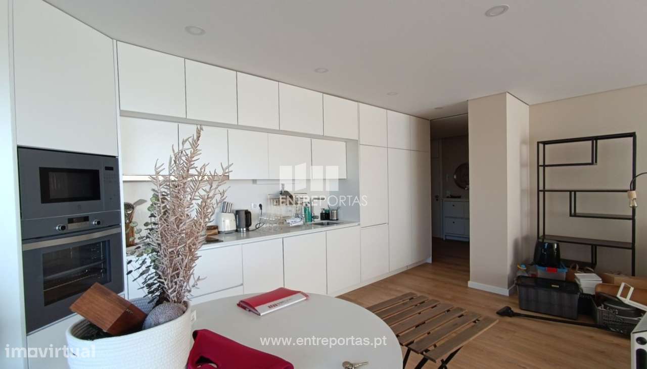 Venda de Apartamento T3 com vista mar, na Póvoa de Varzim - Grande imagem: 4/19