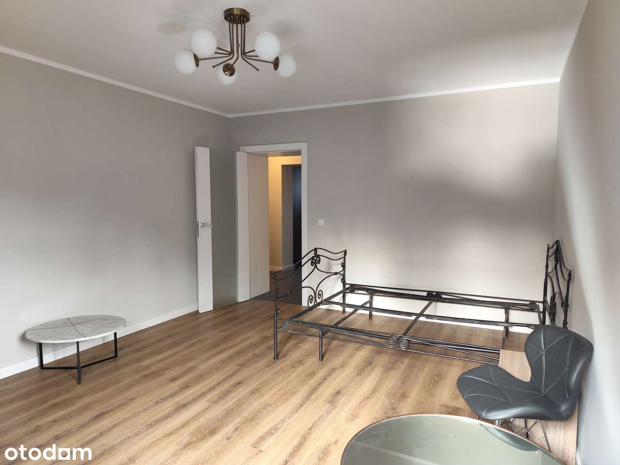 77 m2, 2 pokoje, ogrzewanie gazowe (podłogowe) - BYTOM Knajfeld-5