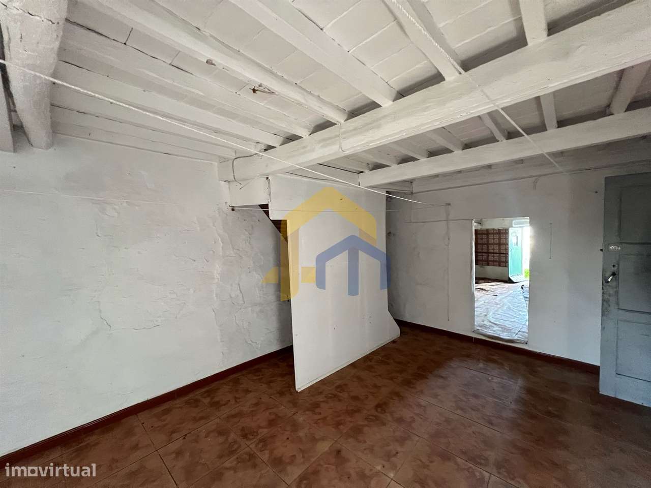 Prédio T5,  zona histórica de Estremoz, junto à Pousada Rainha Santa I-14