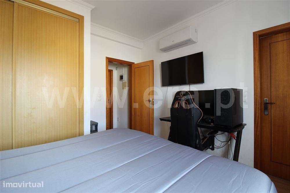 Moradia em Banda V2+1, Venda-21