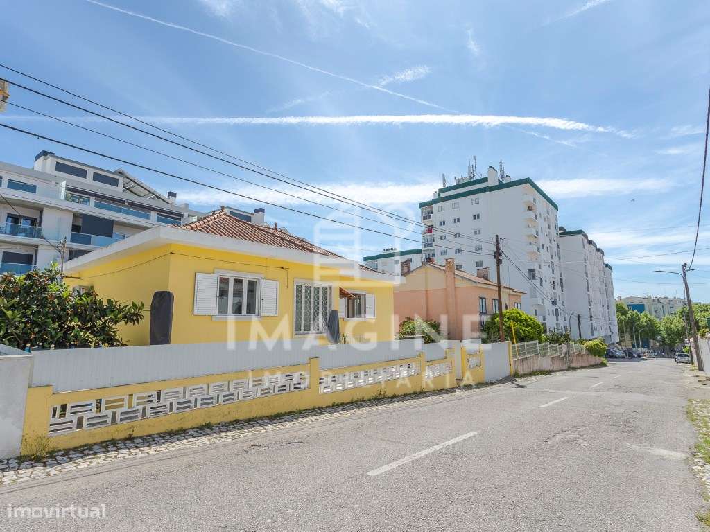 Moradia Isolada ao Bairro do Liceu - Grande imagem: 2/44