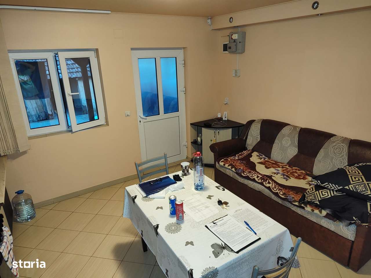 De vanzare Casa cu 3 camere si 2 parcele de teren comasate in Crai Nou - Imagine principală: 2/17