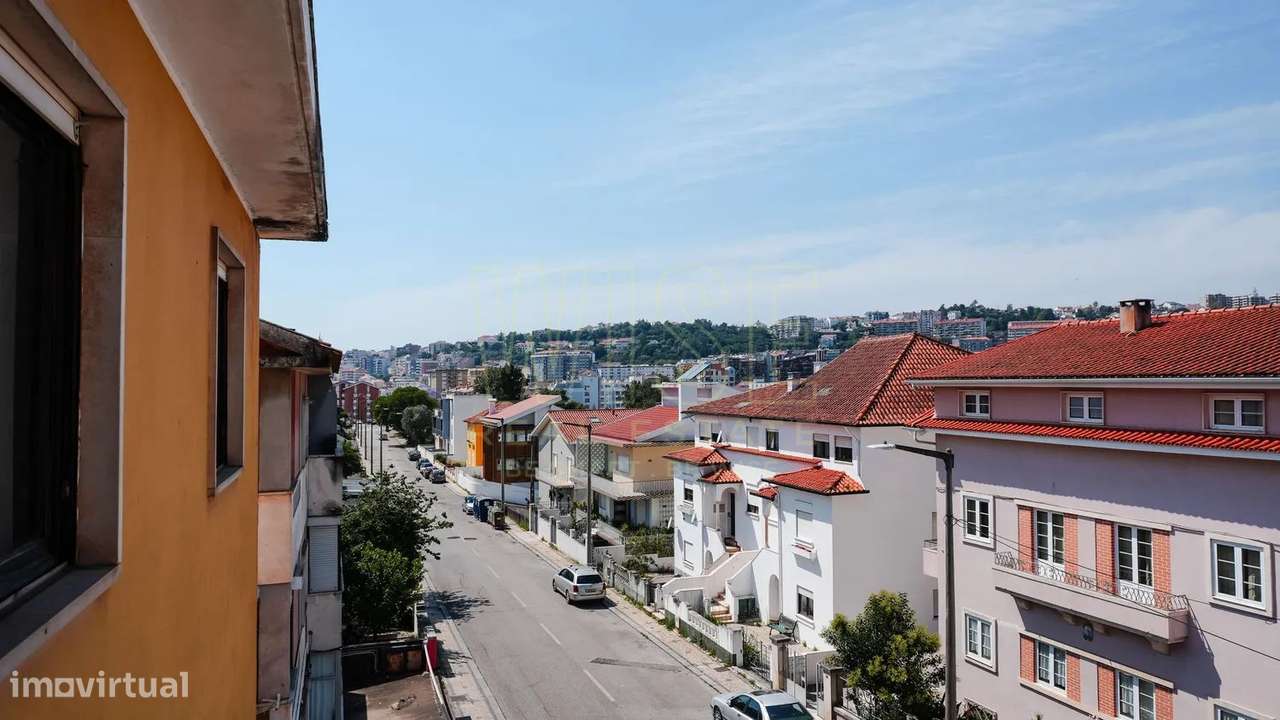 Apartamento T4-9
