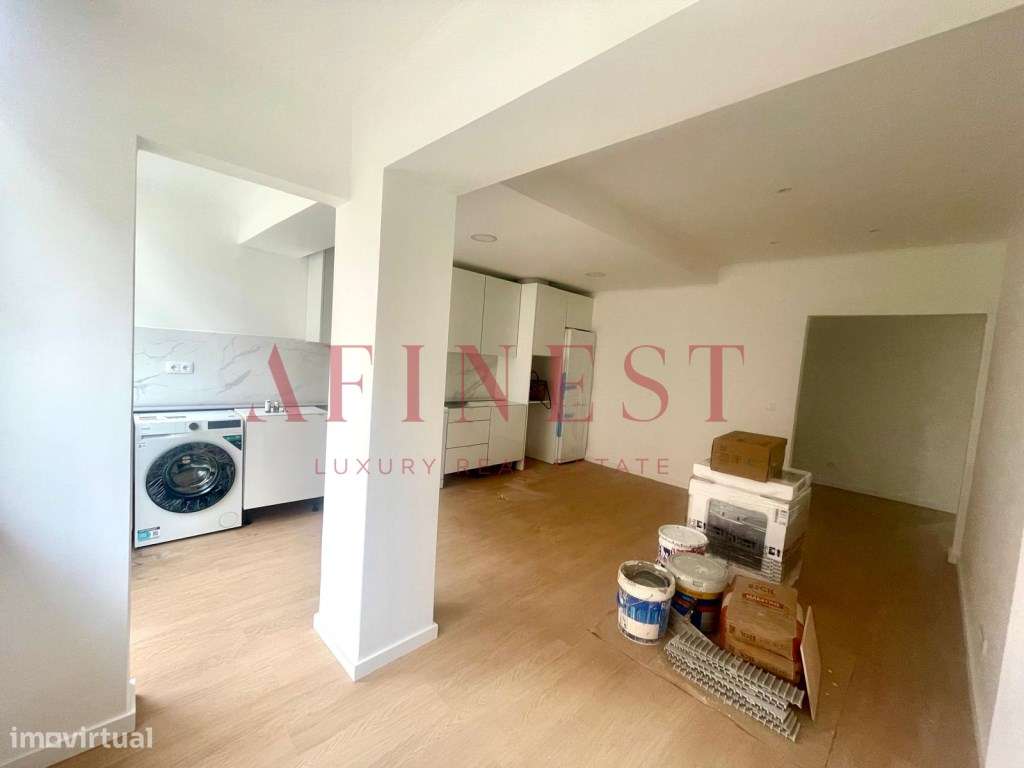 Apartamento T3 Remodelado com Terraço em Queluz - Excelente Oportun... - Grande imagem: 4/17