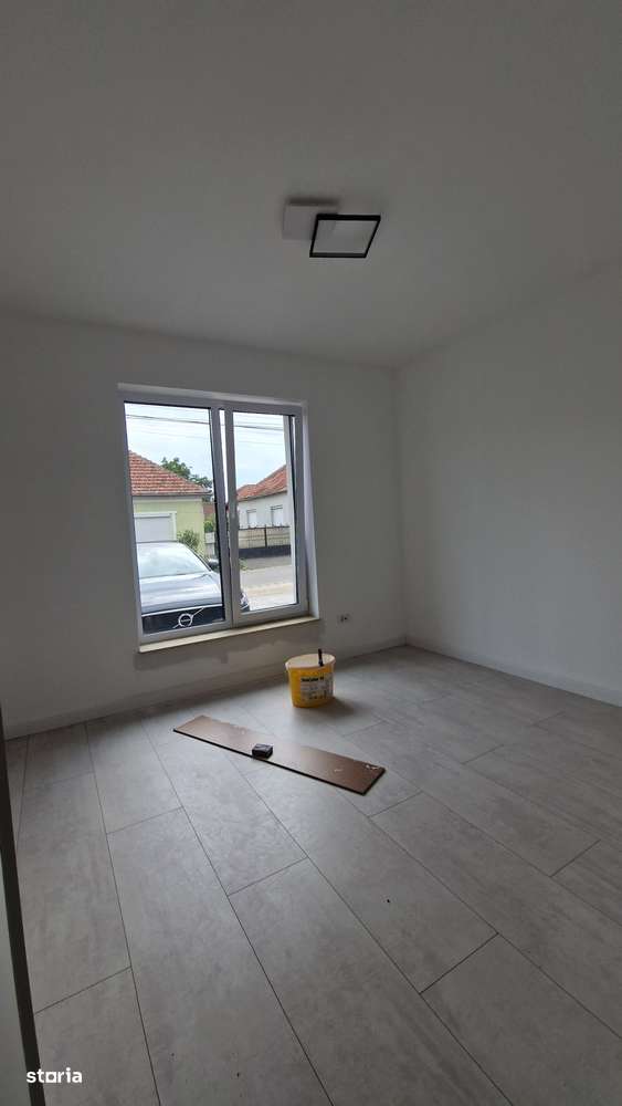 Proprietar - Duplex Plan Parter Giarmata-Vii - Pret 169.900 euro-3