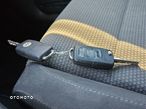 Volkswagen Golf VI 2.0 TDI Comfortline - 12