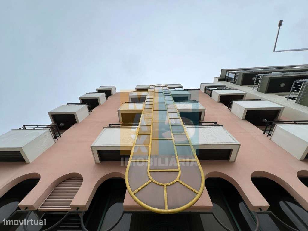 T3 com garagem, varandas e arrecadação - Centro Tomar-38