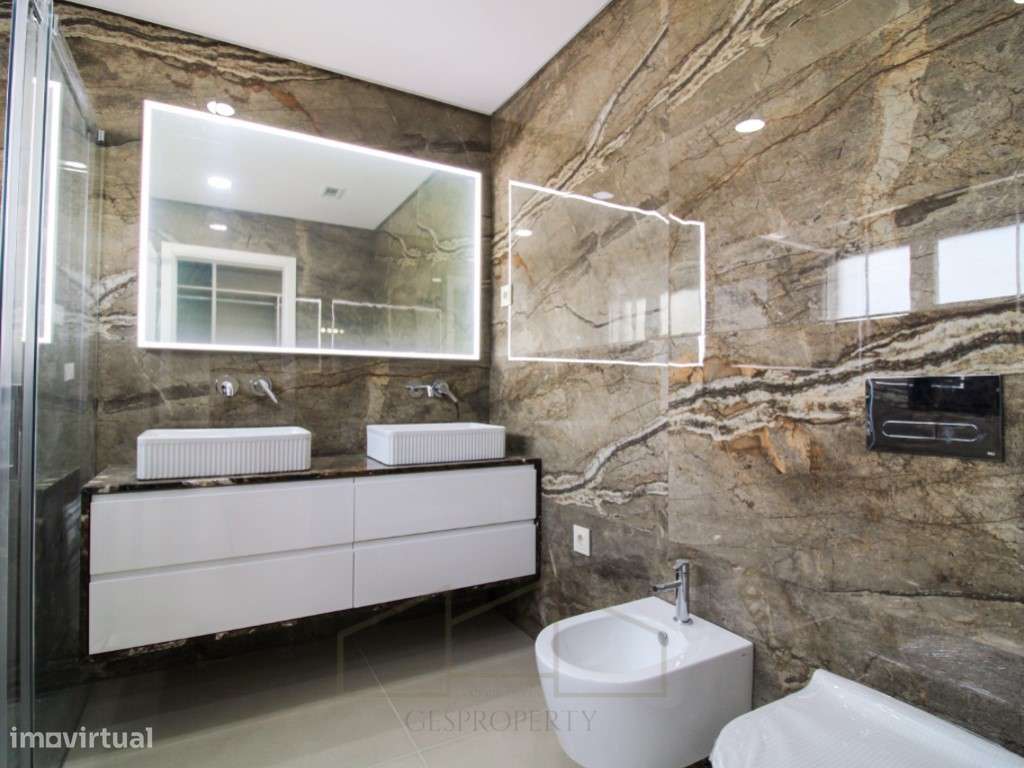 Moradia Isolada T4 - inserida em lote 420m2 - Aldeias de Irmaos - A...-39