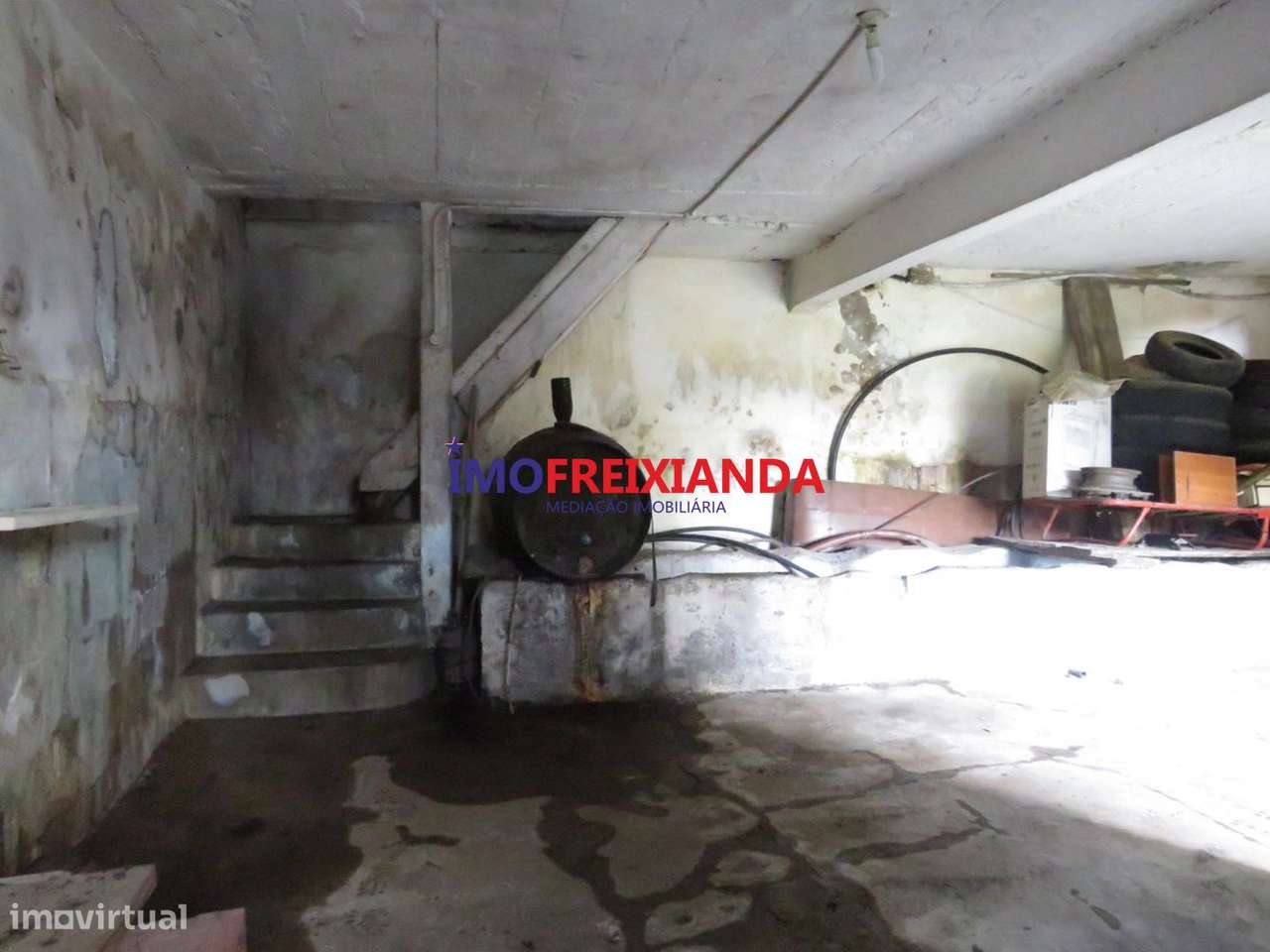 Moradia T2 - Casal dos Bernardos-16